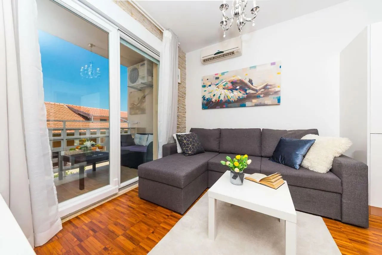 Apartment Kristina Trogir 0*,  Croatia