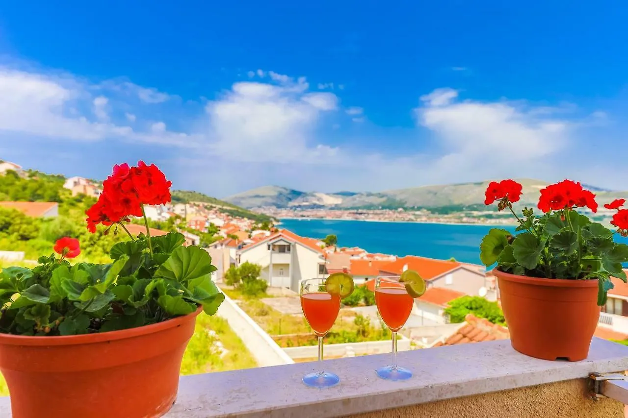 Apartment Kristina Trogir