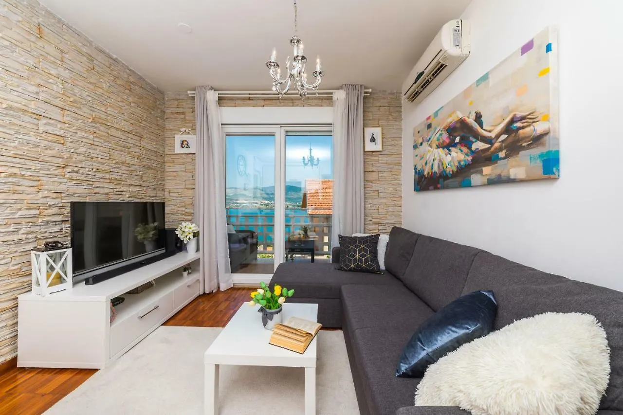 Apartment Kristina Trogir 0*,  Chorvatsko