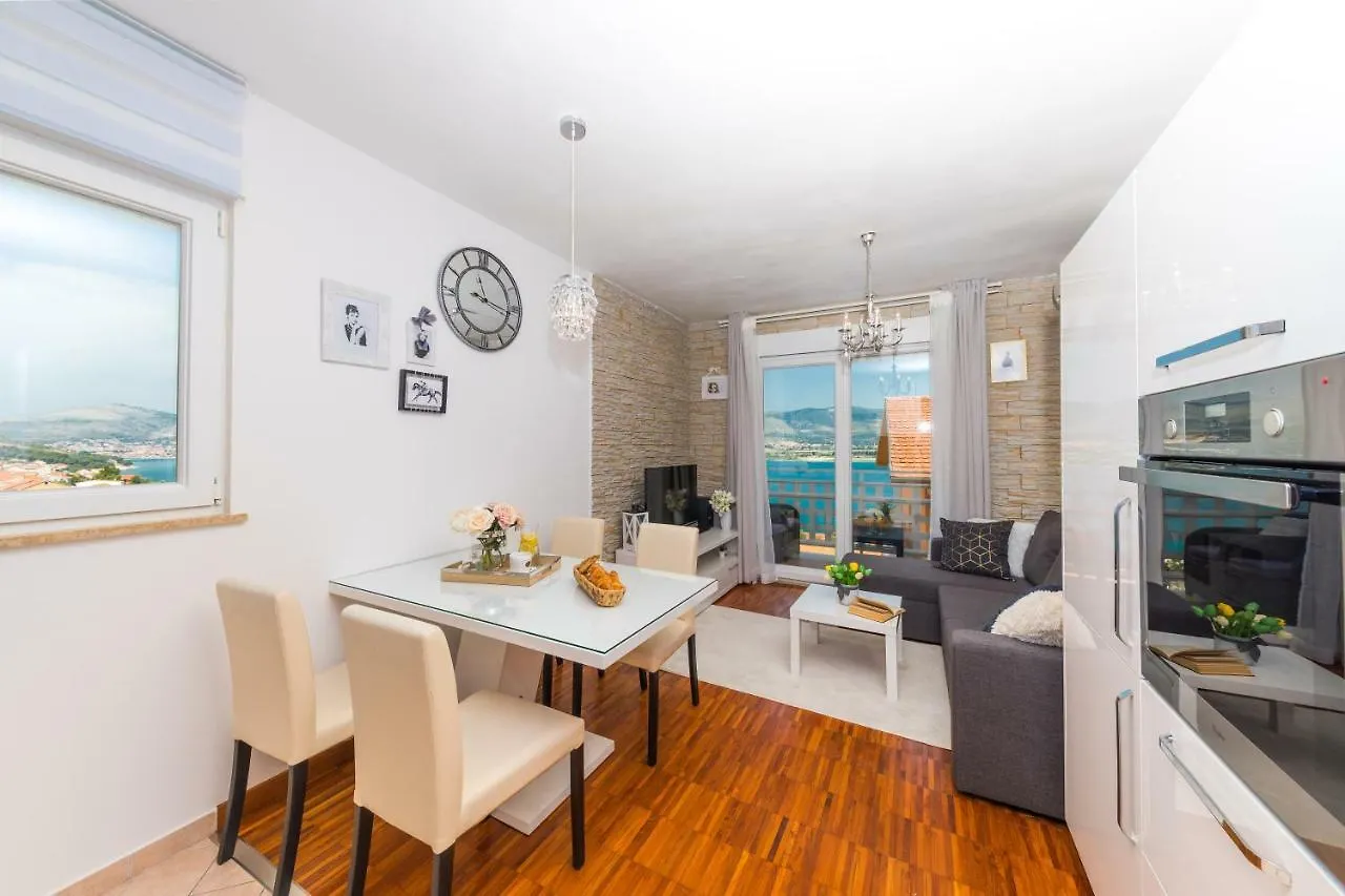 Apartment Kristina Trogir